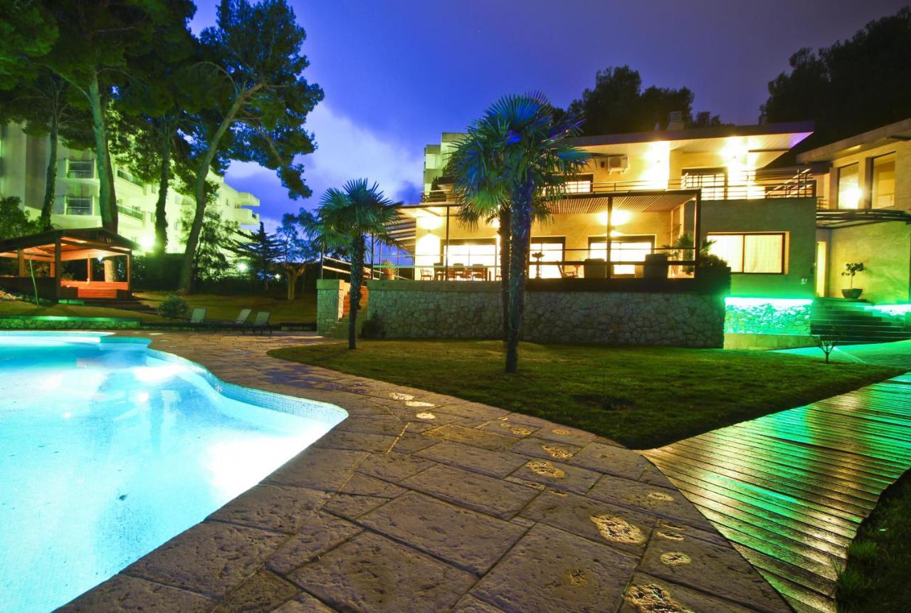 Villa Planet Salou Bagian luar foto