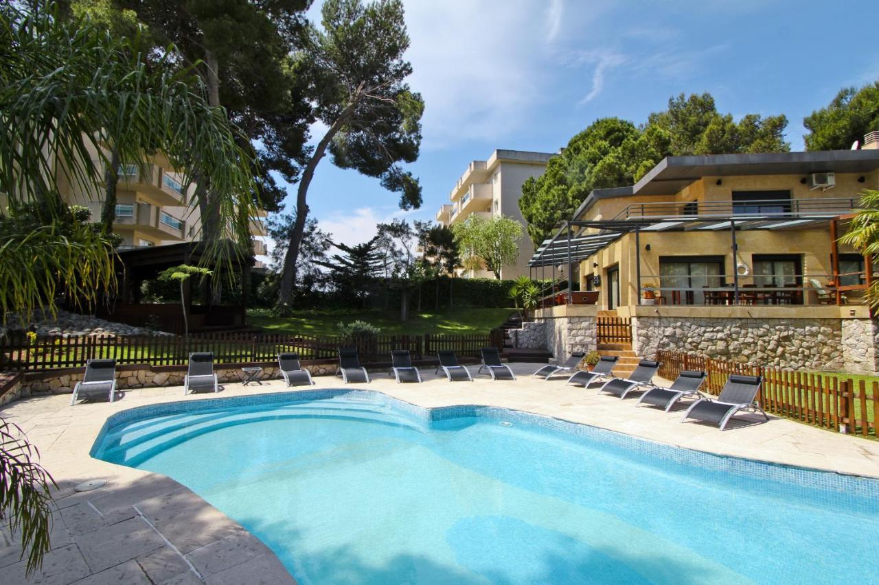 Villa Planet Salou Bagian luar foto