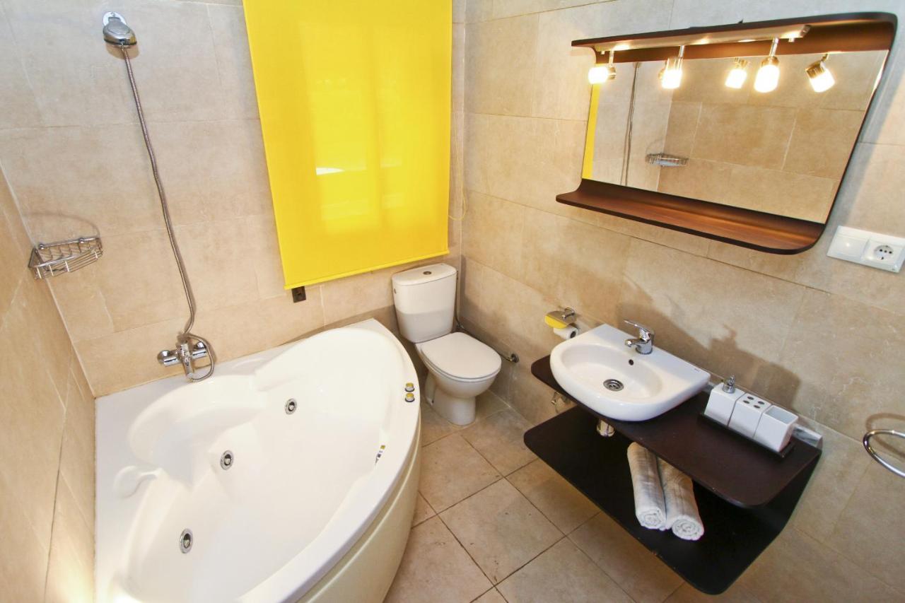 Villa Planet Salou Bagian luar foto