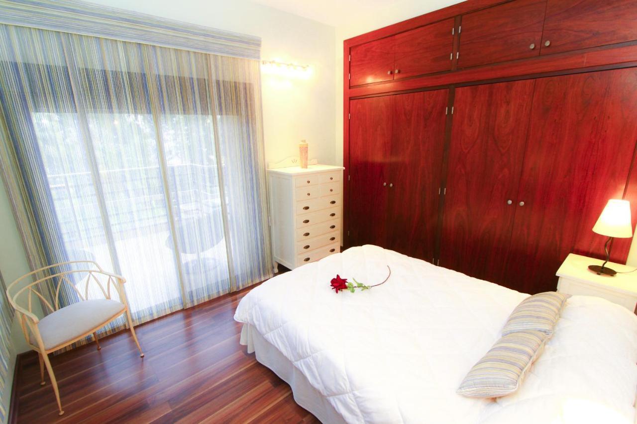 Villa Planet Salou Bagian luar foto