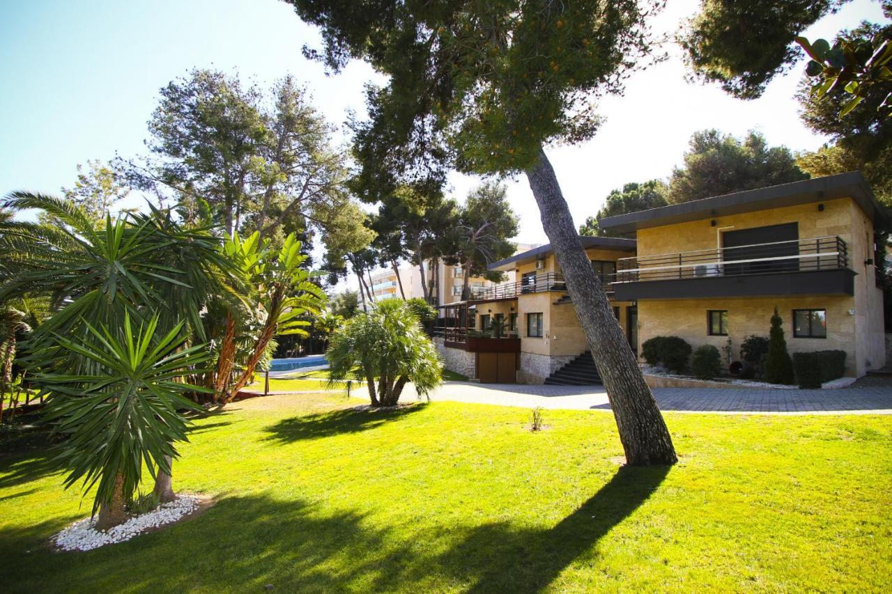Villa Planet Salou Bagian luar foto