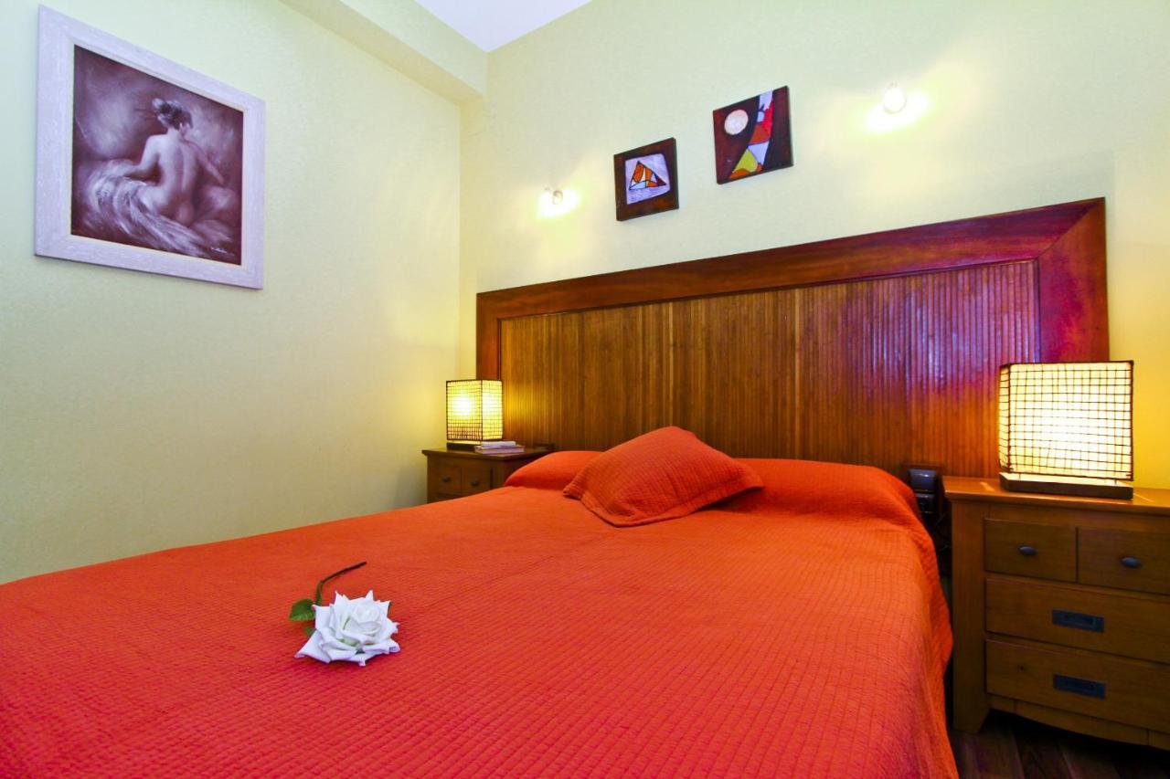 Villa Planet Salou Bagian luar foto