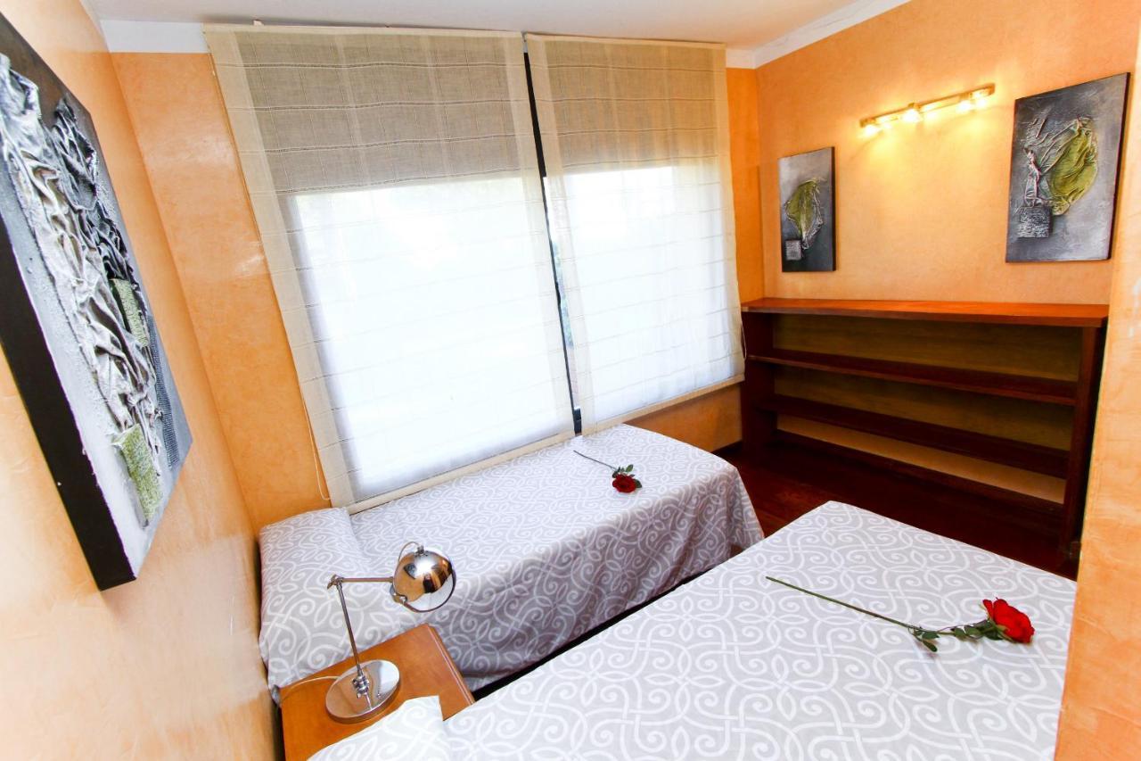 Villa Planet Salou Bagian luar foto