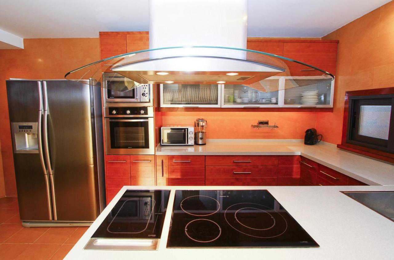 Villa Planet Salou Bagian luar foto