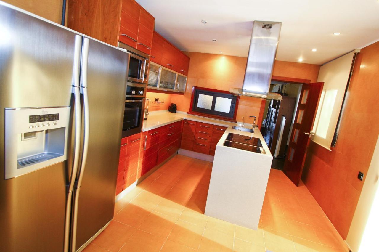 Villa Planet Salou Bagian luar foto