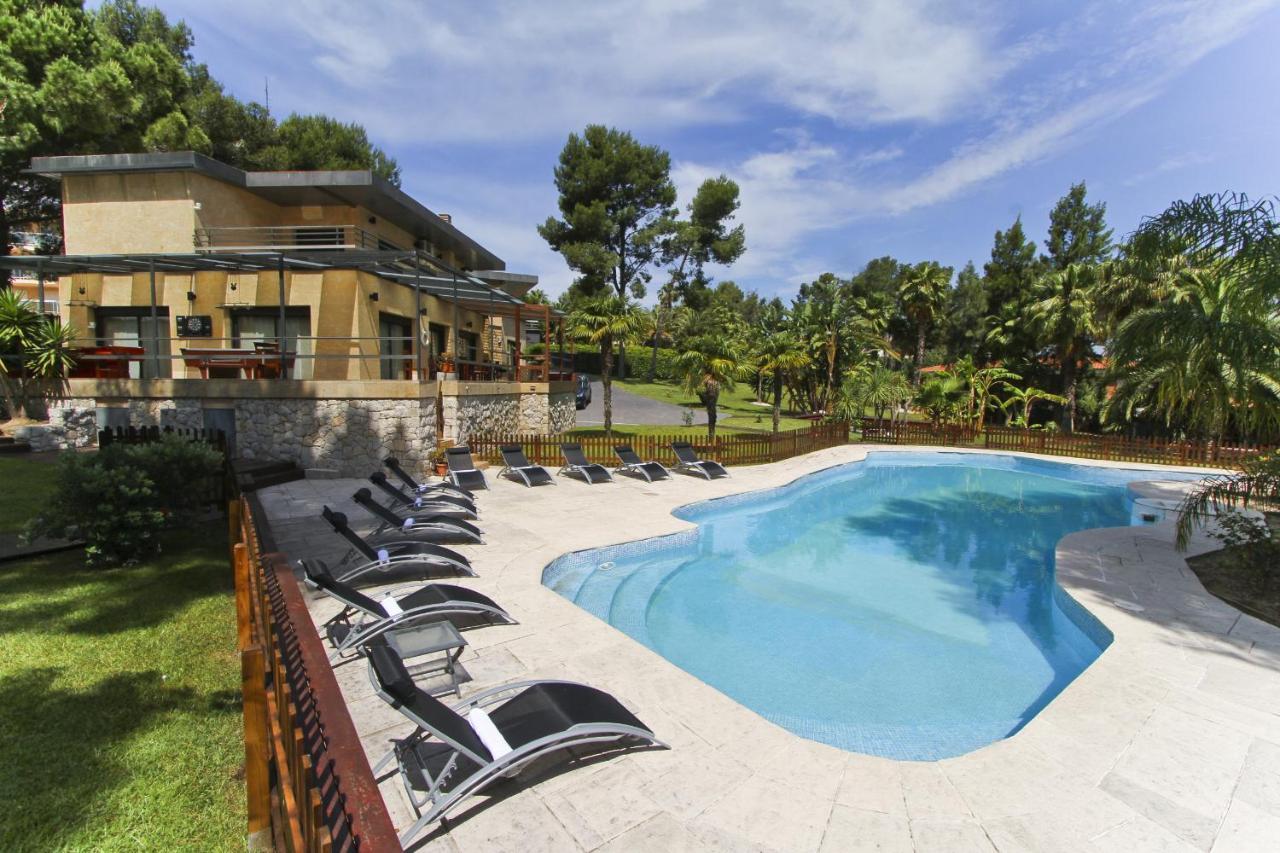 Villa Planet Salou Bagian luar foto