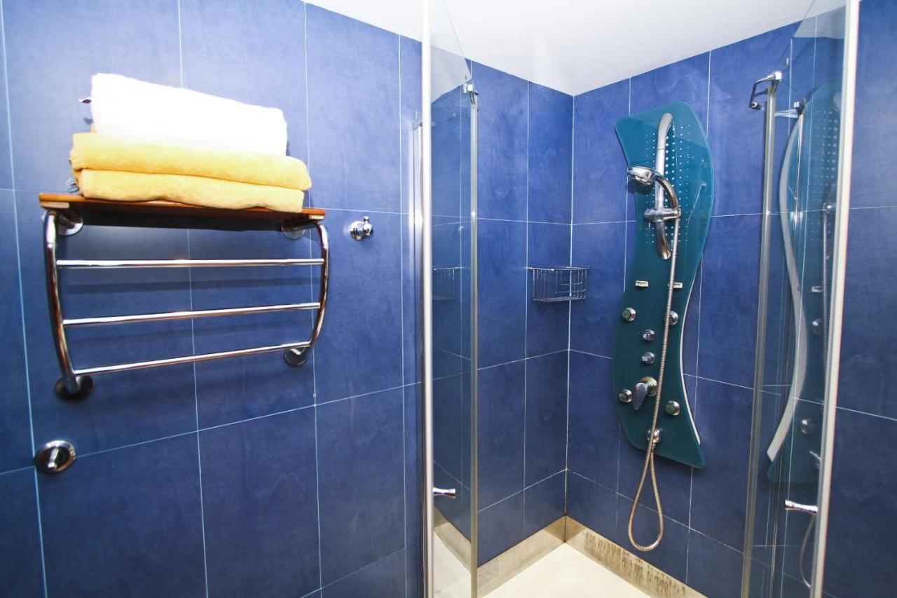 Villa Planet Salou Bagian luar foto