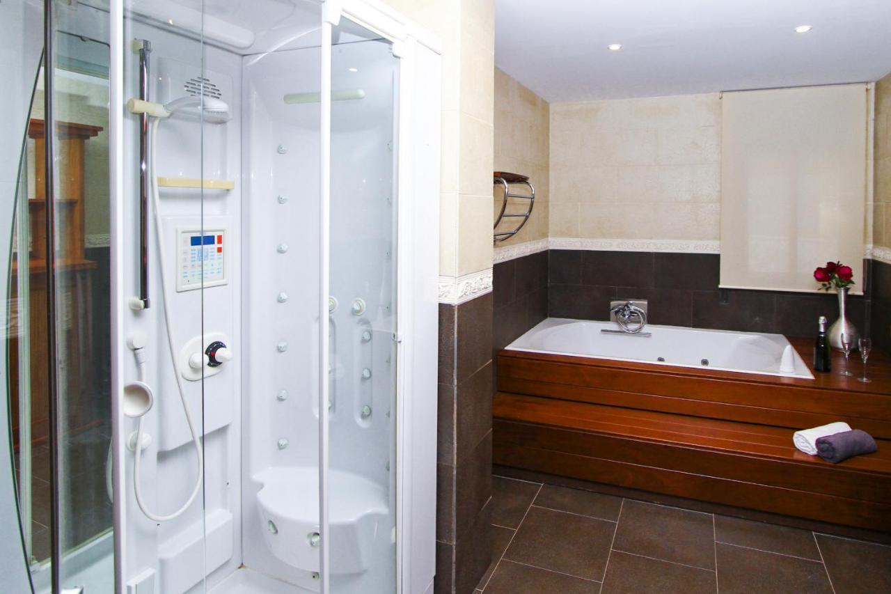 Villa Planet Salou Bagian luar foto